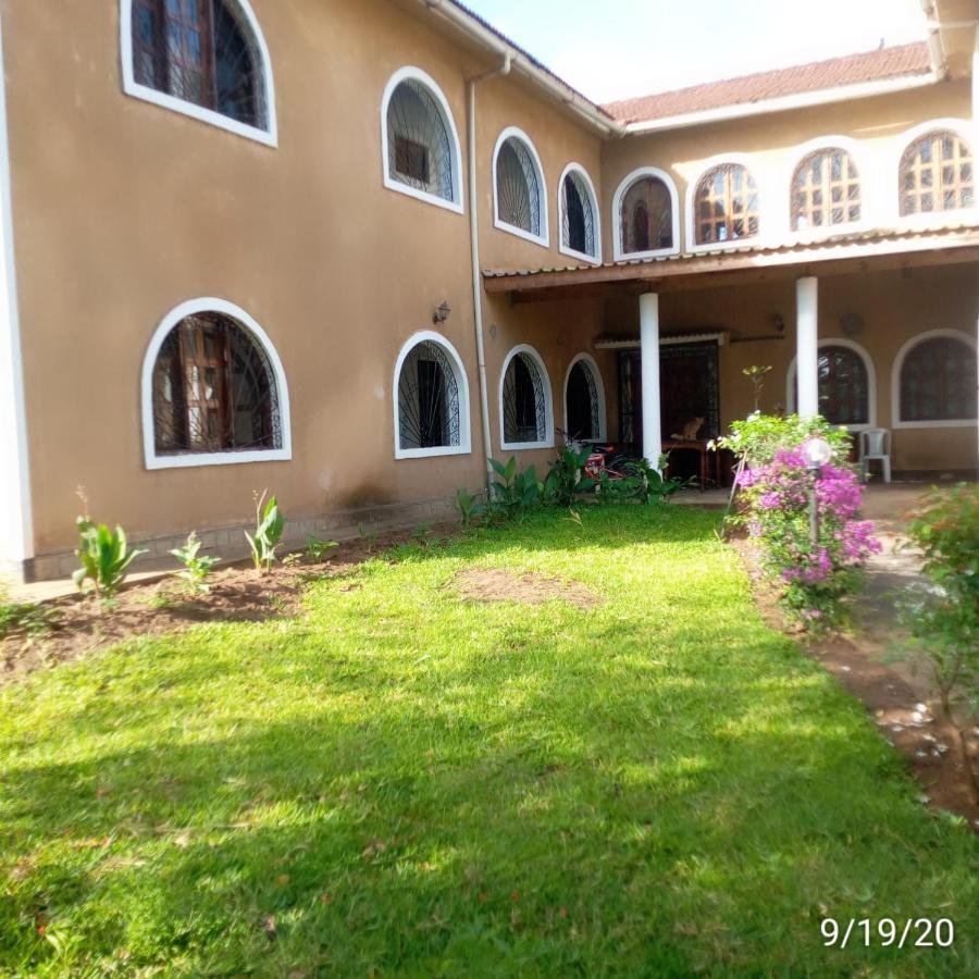 Joysvilla Family Holiday Home 말린디 외부 사진